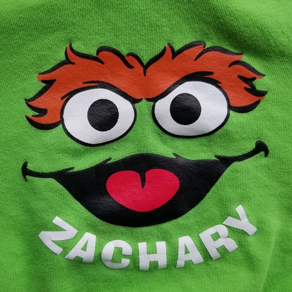 "Zachary" ln Sesame Street personalized Oscar hoodie 3T - Picture 9 of 9